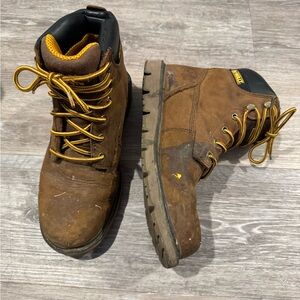 DEWALT Men's Flex 6 Inch Steel Toe Work Boots - men’s size 9